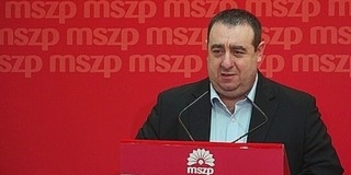 Próbálkozik az MSZP: a párt szociális alap létrehozását sürgeti