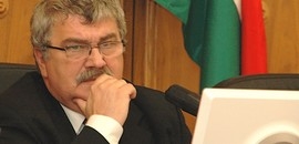 Pécs csak hitelből képes működni