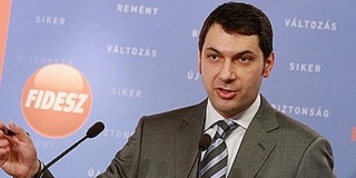 Lázár 30 százalékos rezsicsökkentést javasol
