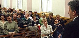 Haladék a Leőweynek: 2010-ig marad minden a régiben Haladék a Leőweynek: 2010-ig marad minden a régiben