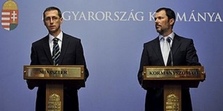 Zárol és beruházásokat halaszthat a kormány