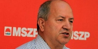 MSZP: Orbán megadóztatja a nyugdíjasokat és a gyerekeket