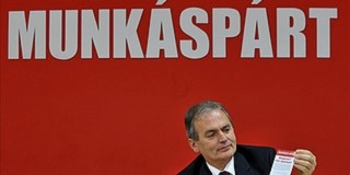 Már nem kommunista a Munkáspárt