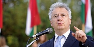 Semjén Zsolt emlékezik Pécs-Vasason a trianoni diktátumra Semjén Zsolt emlékezik Pécs-Vasason a trianoni diktátumra
