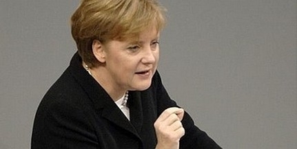 Merkel: nem kell több hatalmat adni Brüsszelnek Merkel: nem kell több hatalmat adni Brüsszelnek