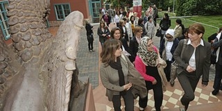 Nagykövet-feleségek ismerkedtek Pécs nevezetességeivel Nagykövet-feleségek ismerkedtek Pécs nevezetességeivel