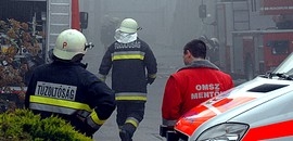 Lángokban állt a Délhús kartonraktára