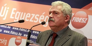 Fónagy Pécsett: ismét csökken a gáz és a villamos energia ára