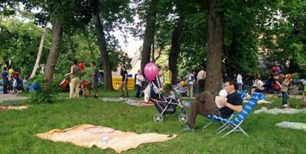 Kultúrpikniket rendeznek a nyugati várfalsétányon Kultúrpikniket rendeznek a nyugati várfalsétányon