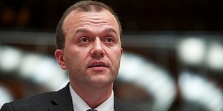 A Jobbik kiakadt a Magyar Gárda feloszlatásának jogszerűségén A Jobbik kiakadt a Magyar Gárda feloszlatásának jogszerűségén