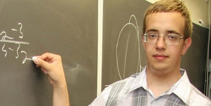 A pécsi Szabó Attila ezüstérmes a matematikai diákolimpián A pécsi Szabó Attila ezüstérmes a matematikai diákolimpián