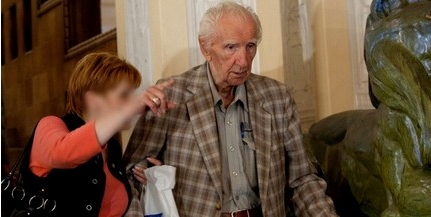 Elhunyt Csatáry László, ezzel megszűnik az ellene folyó eljárás Elhunyt Csatáry László, ezzel megszűnik az ellene folyó eljárás