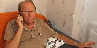 S. O. S. ÉLET - Beszélgetés Dr. Stark Andrással a telefonos szolgálatról S. O. S. ÉLET - Beszélgetés Dr. Stark Andrással a telefonos szolgálatról