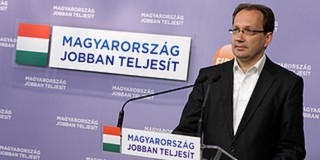 Hoppál a kisvállalkozások támogatását dicsérte Hoppál a kisvállalkozások támogatását dicsérte