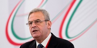 Tőkés László a kettős mérce megszüntetését sürgeti Tőkés László a kettős mérce megszüntetését sürgeti