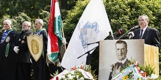 Visszatértek a történelmi bűnözők, mondja Lezsák Visszatértek a történelmi bűnözők, mondja Lezsák