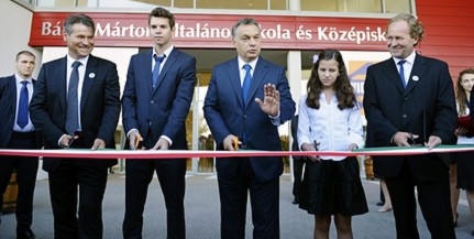 Orbán az iskolafejlesztések után a béremelések korszakába repít Orbán az iskolafejlesztések után a béremelések korszakába repít