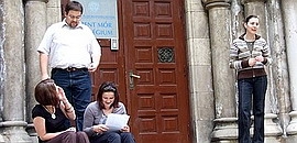 Vizsgaidőszakban költöztetnék őket?