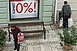 Ezentúl bizonyos helyekről Pécsett is kitilthatják a kéregetőket és a hajléktalanokat Ezentúl bizonyos helyekről Pécsett is kitilthatják a kéregetőket és a hajléktalanokat