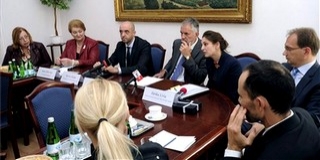 Pécsre látogatott az EP nőjogi bizottságának delegációja Pécsre látogatott az EP nőjogi bizottságának delegációja
