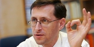 Varga Mihály megnyugtat: nem adóztatják meg a bankbetéteket Varga Mihály megnyugtat: nem adóztatják meg a bankbetéteket