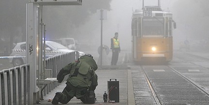Bombához hasonló tárggyal várta a villamost Budapesten Bombához hasonló tárggyal várta a villamost Budapesten