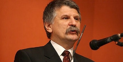 Kövér továbbra is erős ember maradt Kövér továbbra is erős ember maradt