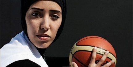 Arab nők a sportban - tárlat nyílt a ZSKN-ben Arab nők a sportban - tárlat nyílt a ZSKN-ben