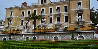 Szilveszter Opatijában, a Monarchia hangulatával: három éj 74.200 forint