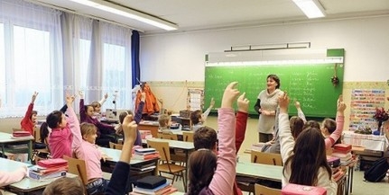Az életpályamodellről fórumoznak a pedagógusok Pécsett Az életpályamodellről fórumoznak a pedagógusok Pécsett