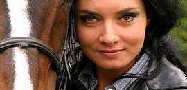 Gregor Bernadett ismét babát vár