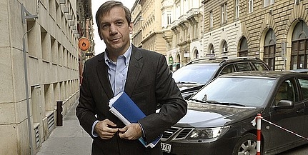 Bajnaiék szerint rosszabbul élnek a családok, mint négy éve Bajnaiék szerint rosszabbul élnek a családok, mint négy éve