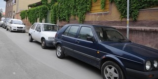 Magánéleti gondjai miatt szúrta ki az autók kerekeit