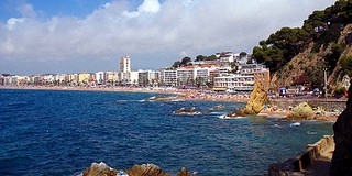 Costa Brava: 7 éjszaka repülővel, félpanzióval már 89 900 Ft/főtől Costa Brava: 7 éjszaka repülővel, félpanzióval már 89 900 Ft/főtől