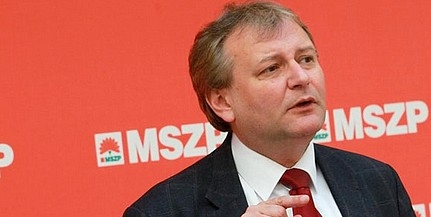 A kormány egymásnak ugrasztja a művészeket - véli az MSZP A kormány egymásnak ugrasztja a művészeket - véli az MSZP