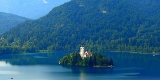 Üdülés Szlovéniában már 23.990 Ft/főtől, a Júlia-Alpok elbűvölő üdülőhelyén Bledben Üdülés Szlovéniában már 23.990 Ft/főtől, a Júlia-Alpok elbűvölő üdülőhelyén Bledben