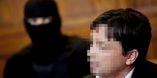 Tizenegy év fegyházra ítélték első fokon Portik Tamást Tizenegy év fegyházra ítélték első fokon Portik Tamást