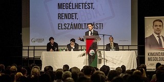 Vona Pécsett: duplán bűnhődnek a törvényhozók, ha a Jobbik nyer Vona Pécsett: duplán bűnhődnek a törvényhozók, ha a Jobbik nyer