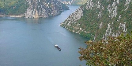 Hajóval a Dunán 67.400 Ft/fő Hajóval a Dunán 67.400 Ft/fő