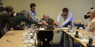 Mesterházyt is faggatná a mentelmi bizottság Simon-ügyben Mesterházyt is faggatná a mentelmi bizottság Simon-ügyben