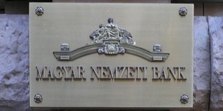 Több bank is „megdöbbent” a milliárdos jegybanki büntetésen