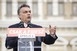 Ne engedjük, hogy kiénekeljék a sajtot a szánkból – mondta Orbán