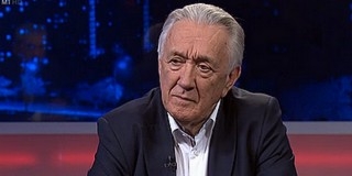 Kovács László szerint is le kellett volna mondania Mesterházynak