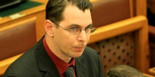 Jobbik: az MSZP-sek örüljenek, hogy nem börtönpriccset kaptak