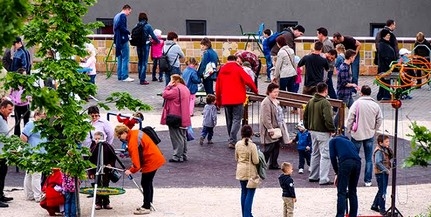 23 ezer látogatót vonzott a Zsolnay Fesztivál és az Egyetemi Napok 23 ezer látogatót vonzott a Zsolnay Fesztivál és az Egyetemi Napok