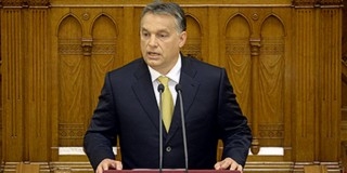 Újraválasztották Orbán Viktort, az MSZP durcásan kivonult