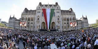 Orbán Viktor ébresztőt fújt és ismét csatába hívta a Fidesz-KDNP híveit