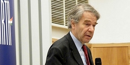 Mégsem lép ki a DK-ból Bauer, a politikai szélkakas Mégsem lép ki a DK-ból Bauer, a politikai szélkakas