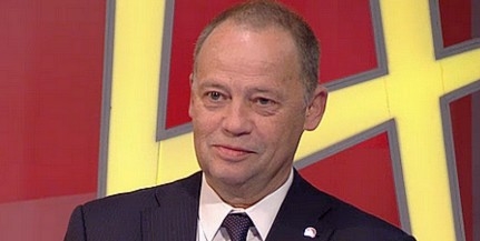 Akár Micimackó is lehetne az MSZP elnöke, mondja Szanyi
