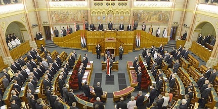 Megalakult Magyarország új kormánya, esküt tettek a parlamentben a miniszterek Megalakult Magyarország új kormánya, esküt tettek a parlamentben a miniszterek
